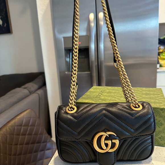 Gucci Handbags - Gucci marmont mini bag